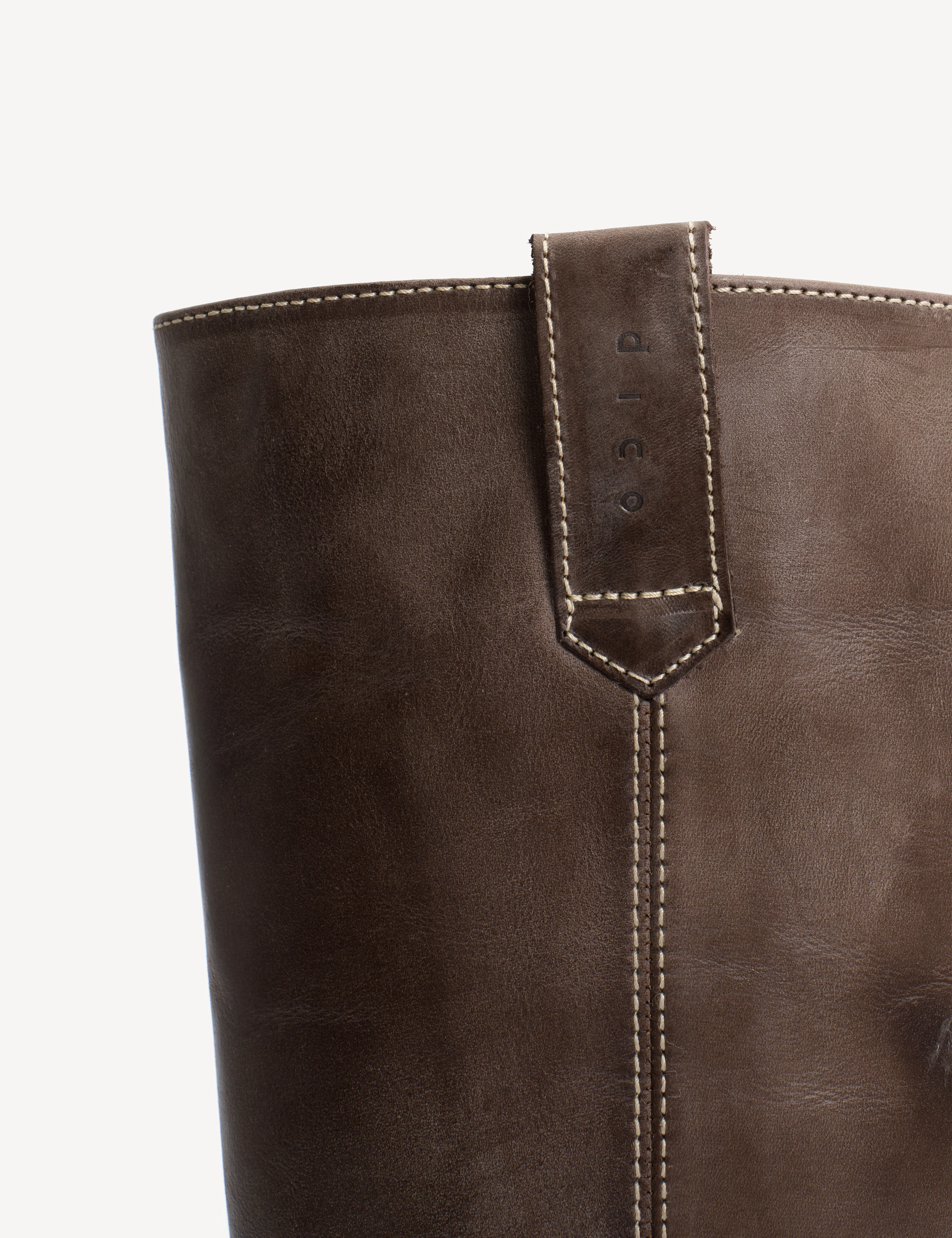 Ann Gaucho Boot In Dark Brown Escovado Leather - Image 7