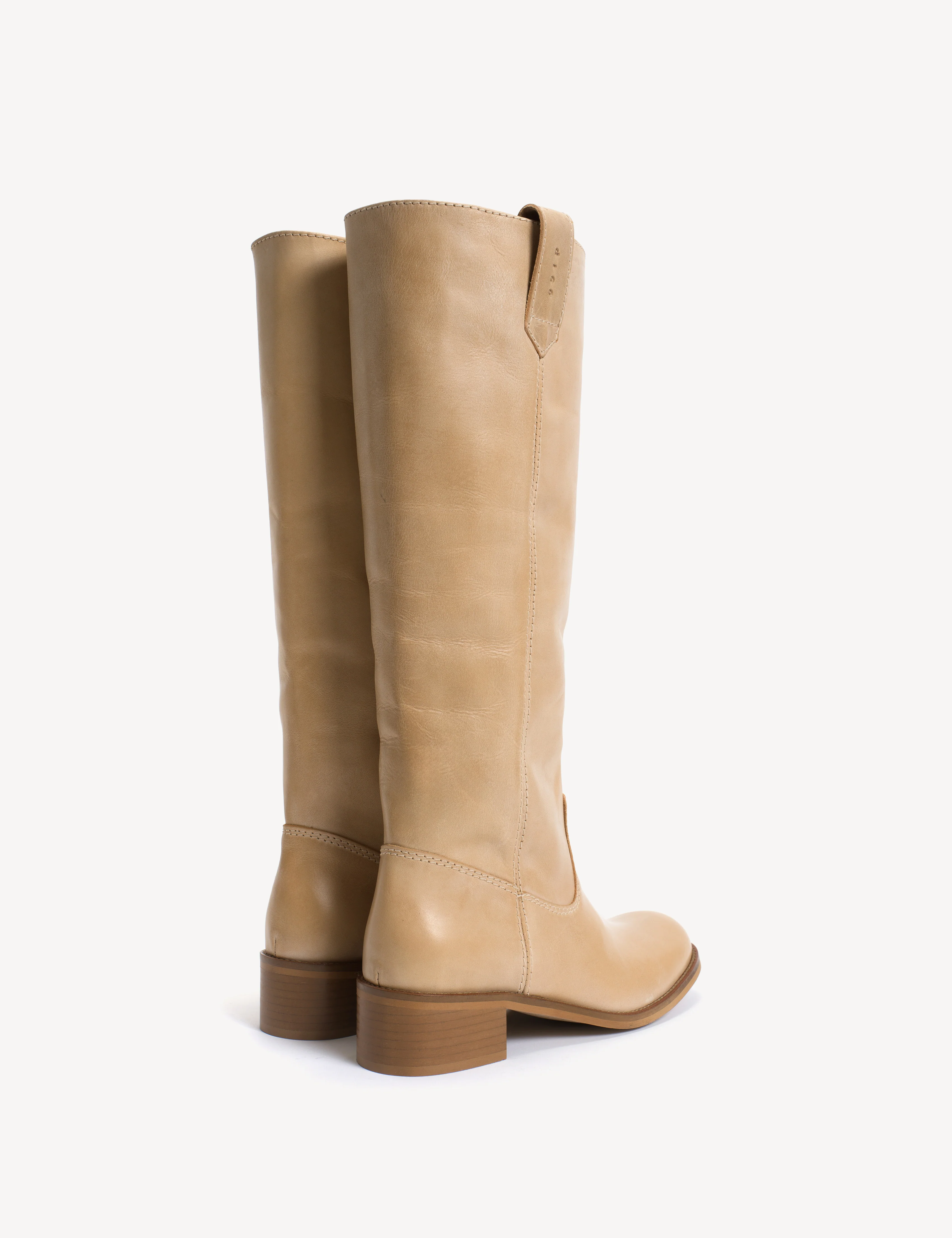 Ann Gaucho Boot In Light Tan Escovado Leather - Image 4