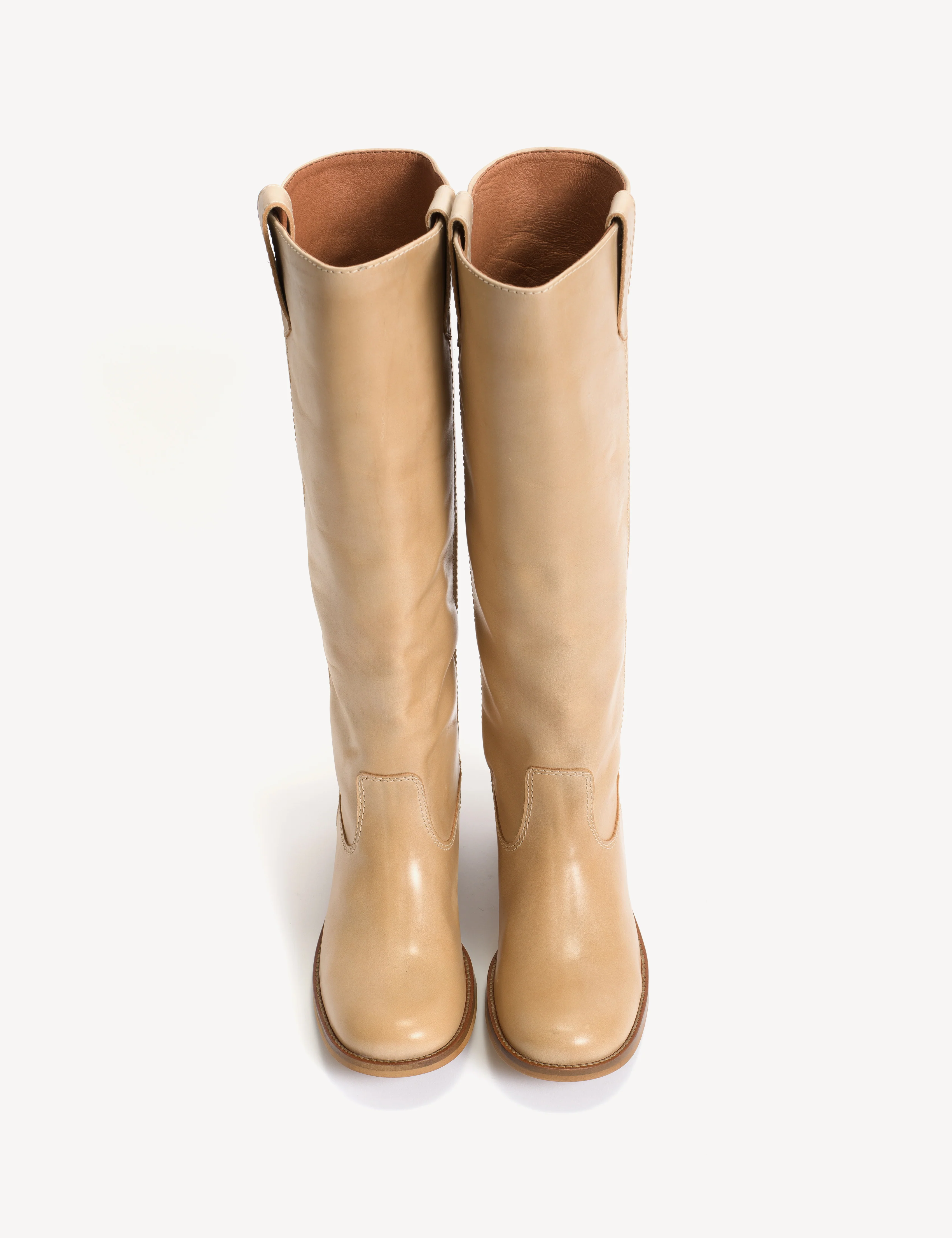 Ann Gaucho Boot In Light Tan Escovado Leather - Image 5