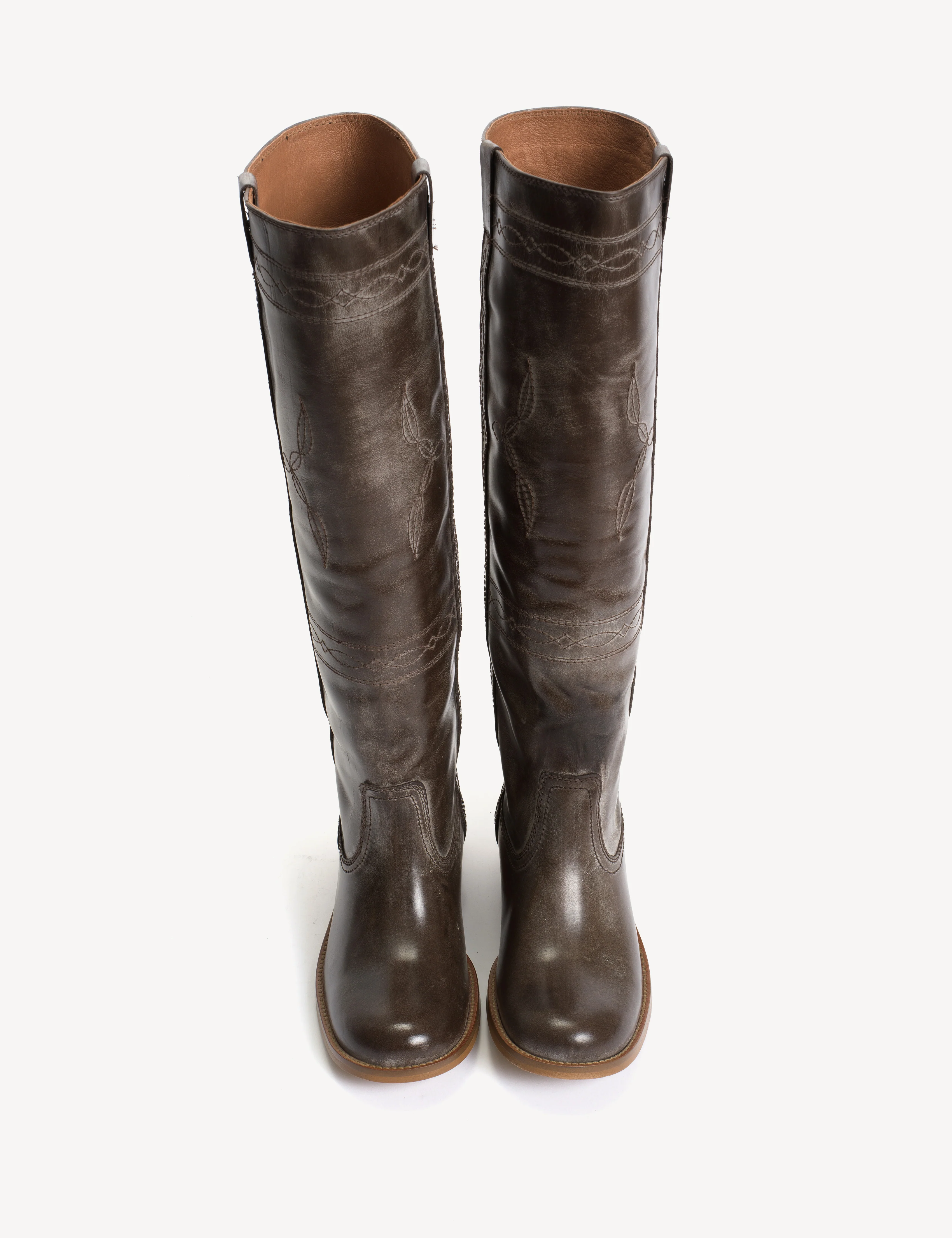 Ann Gaucho Boot With Western Stitchings In Dark brown Escovado Leather - Image 5