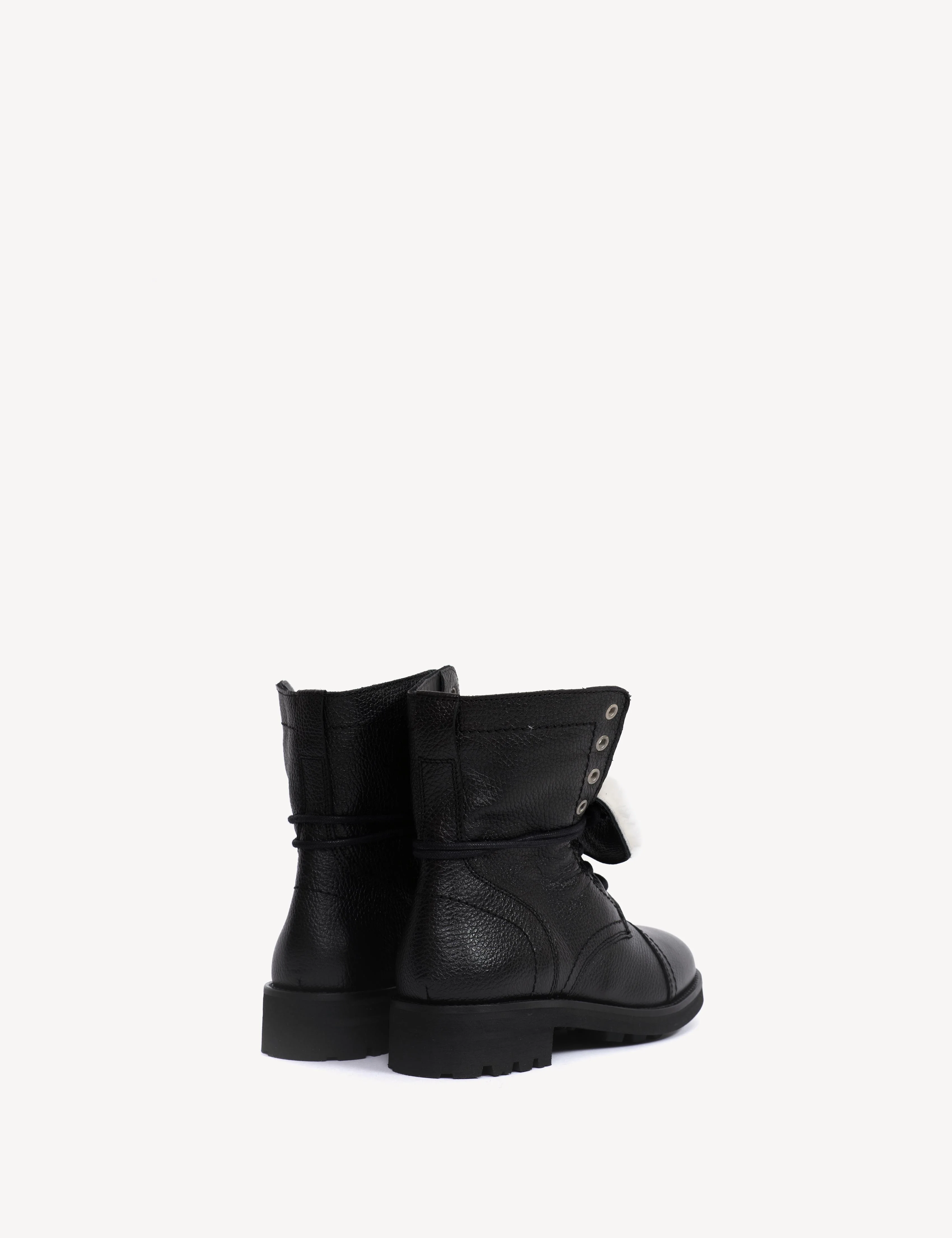 Army Boot In Black Grained Calfskin With Shearling Fur Lining - Image 5