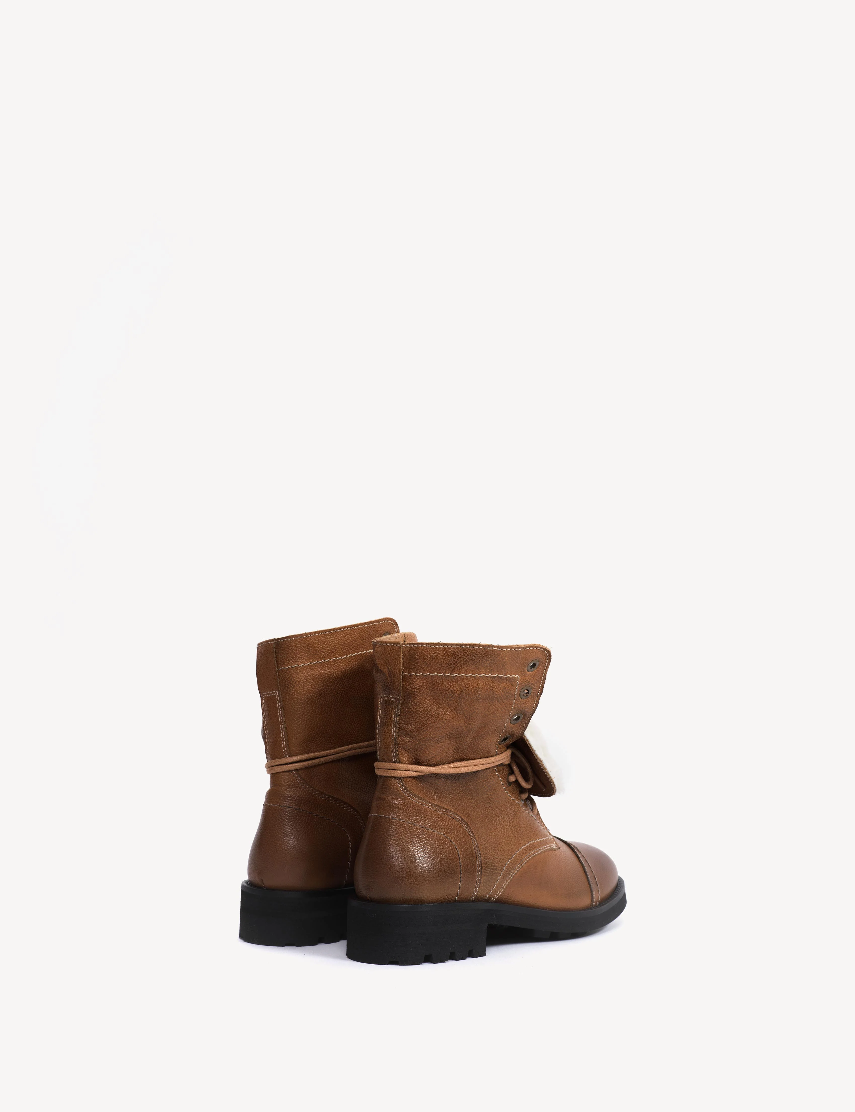 Army Boot In Dark Tan Grained Calfskin With Shearling Fur Lining - Image 5