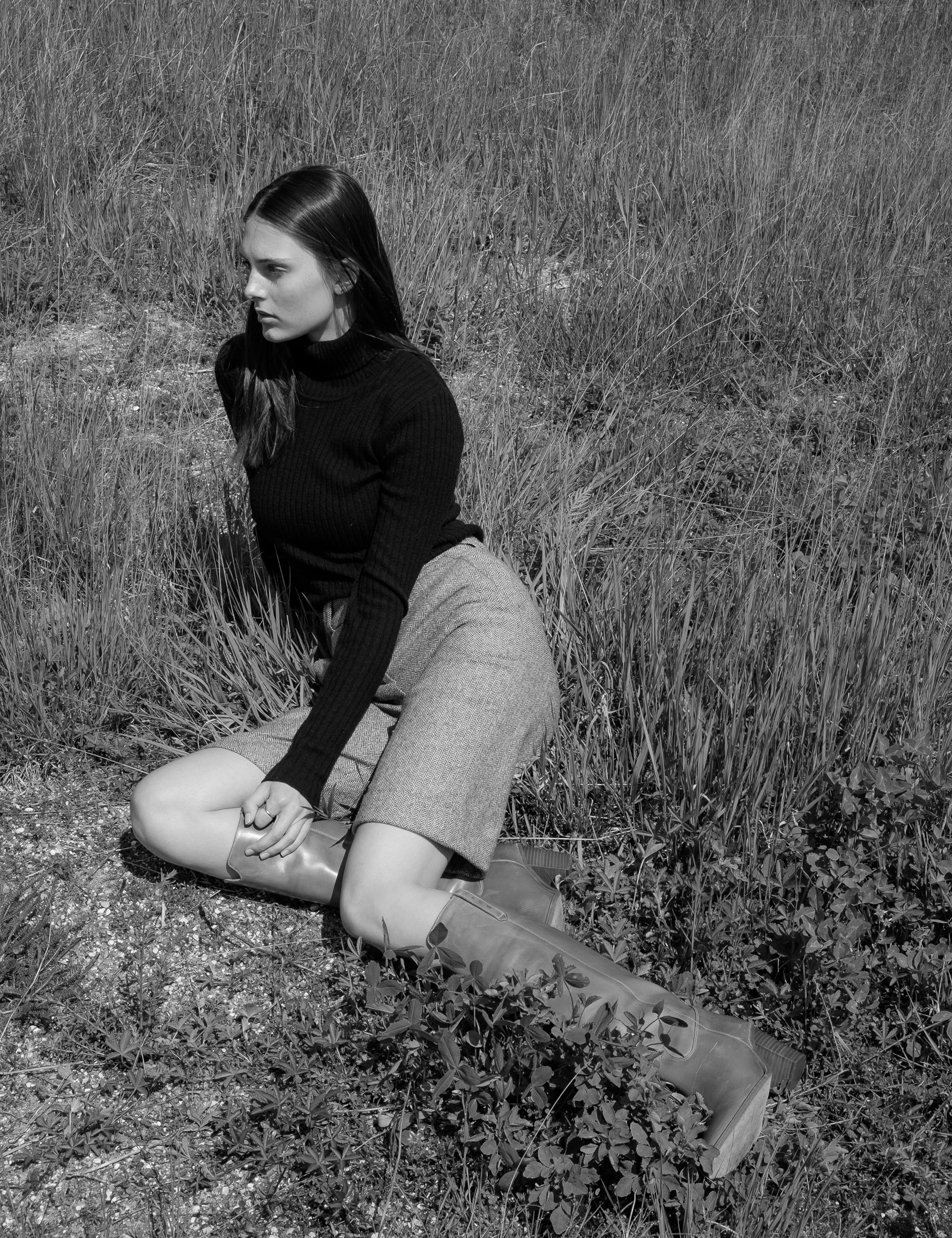 Janie Boot In Charcoal Black Escovado Leather - Image 4