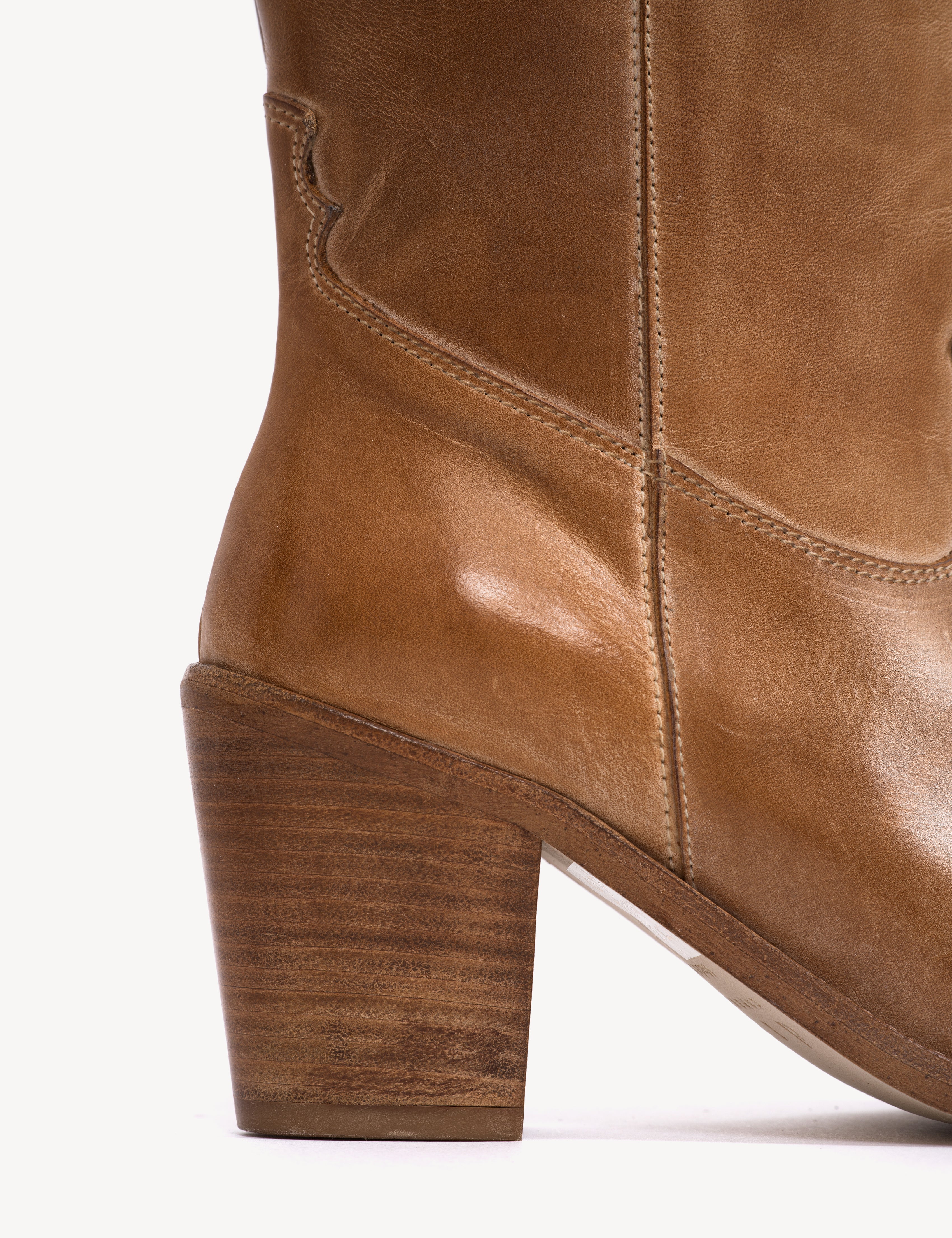 Janie Boot In Dark Tan Escovado Leather - Image 7
