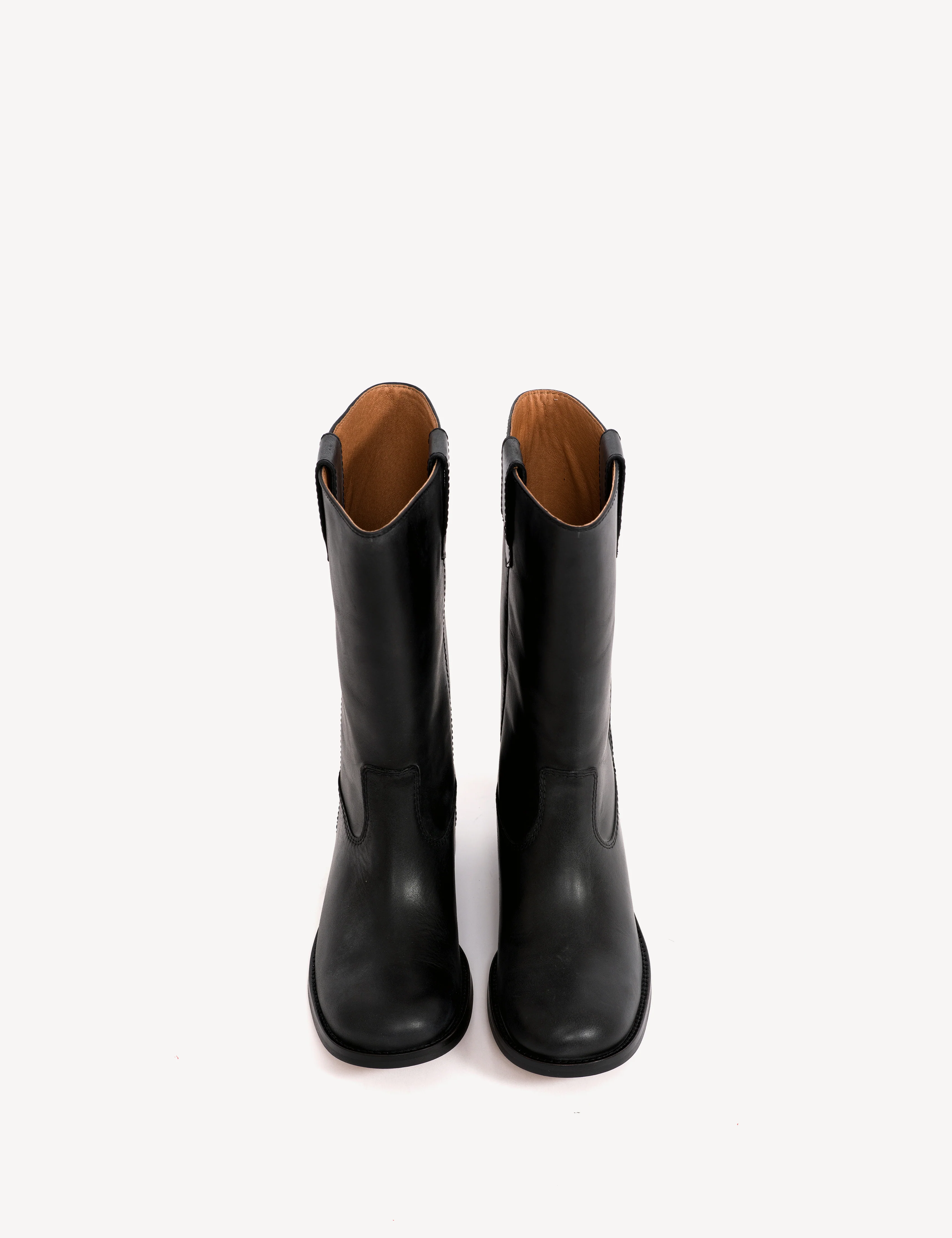Julia Gaucho Boot In Charcoal Black Escovado Leather - Image 5