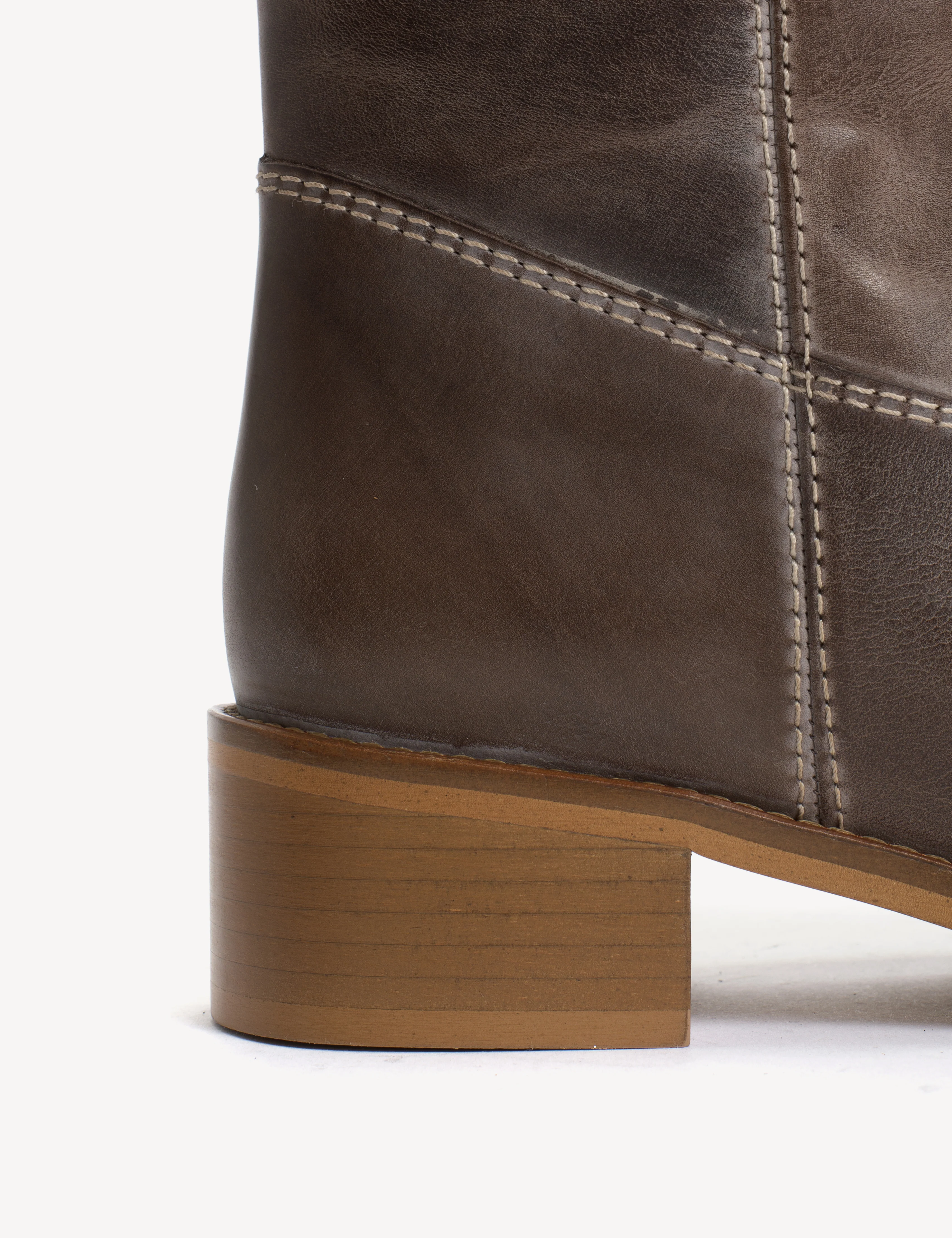 Julia Gaucho Boot In Brown Escovado Leather - Image 6