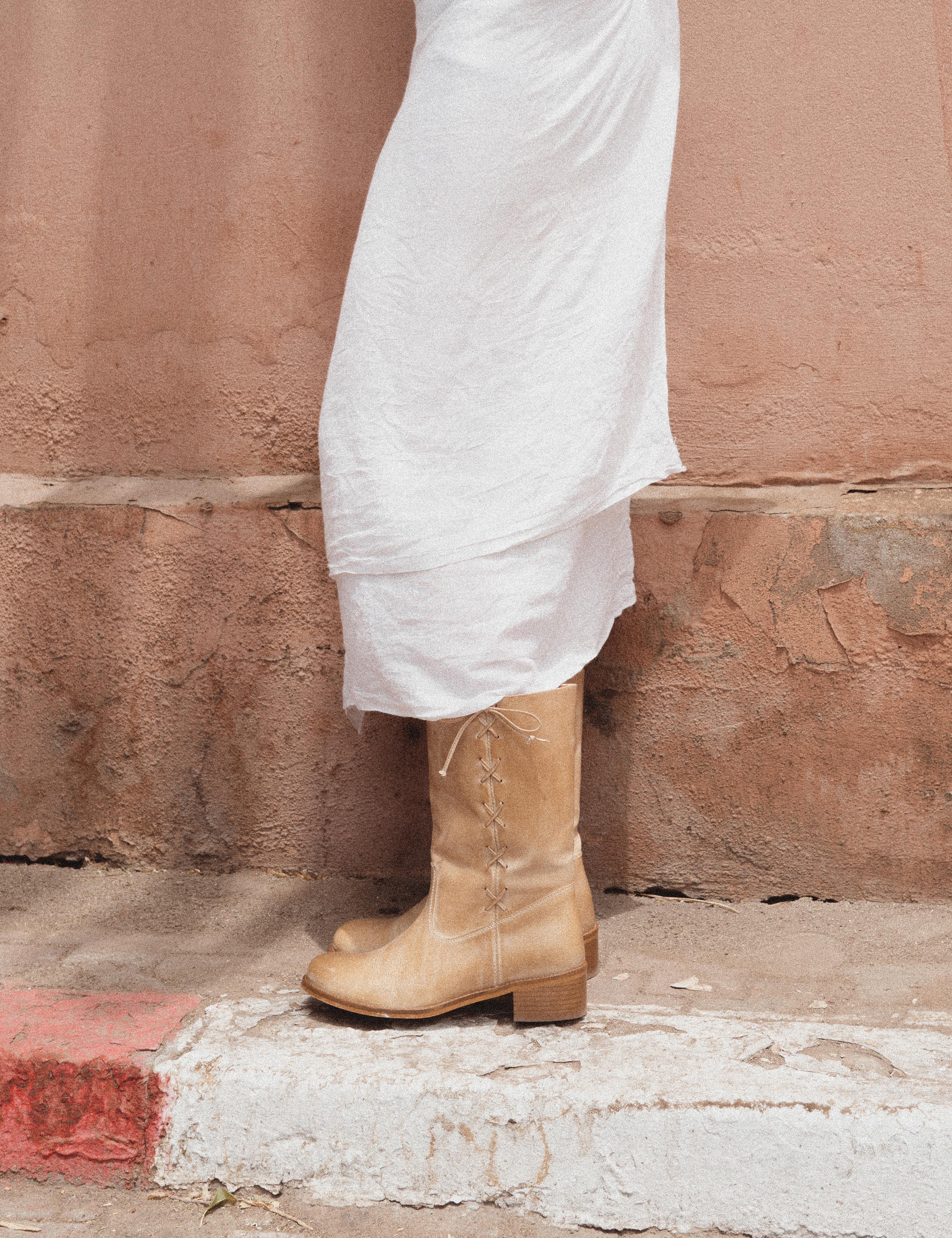Julia Gaucho Boot With Laces In Light Tan Escovado Leather - Image 3