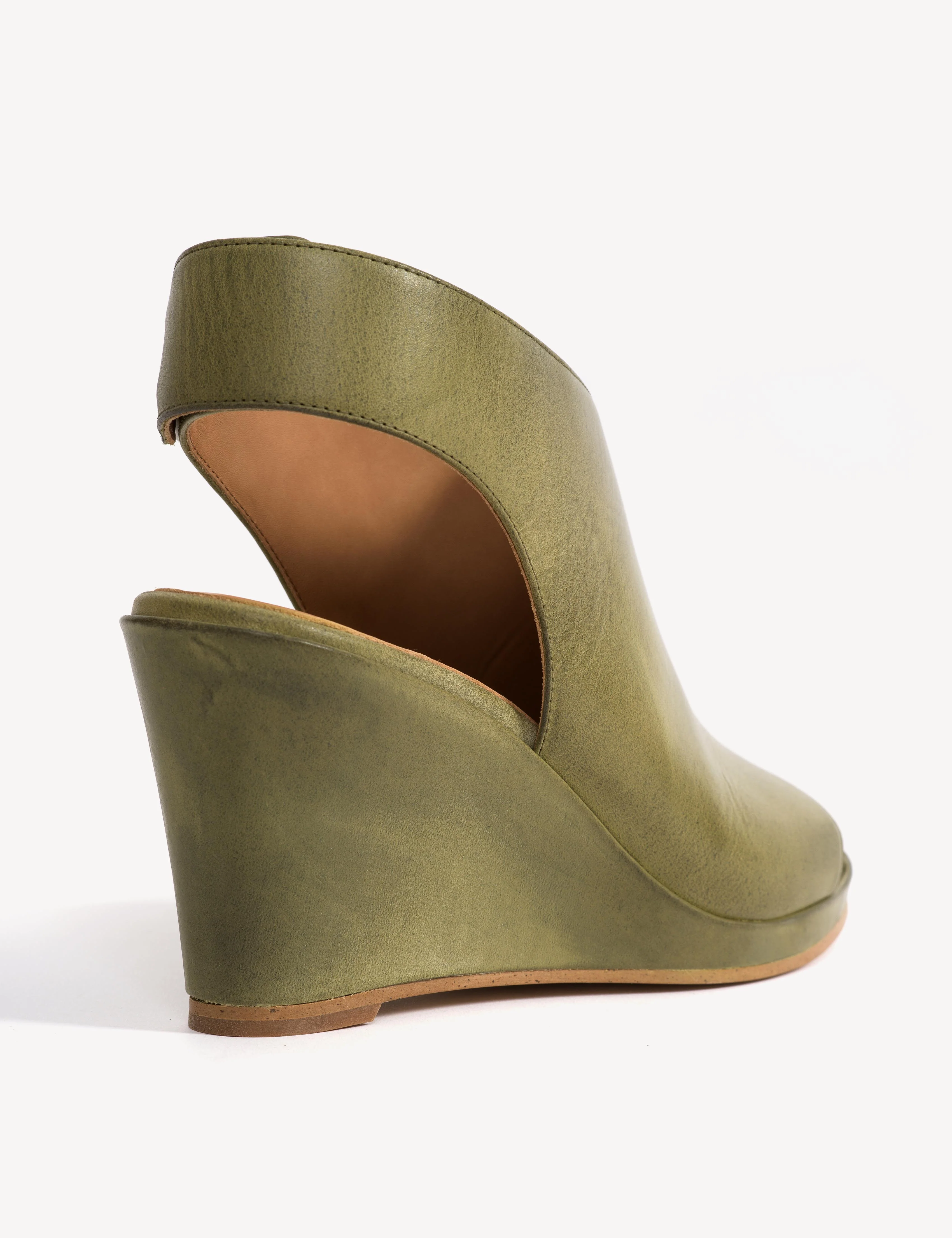 Liv Wedge Sandal In Avocado Green Escovado Leather - Image 7