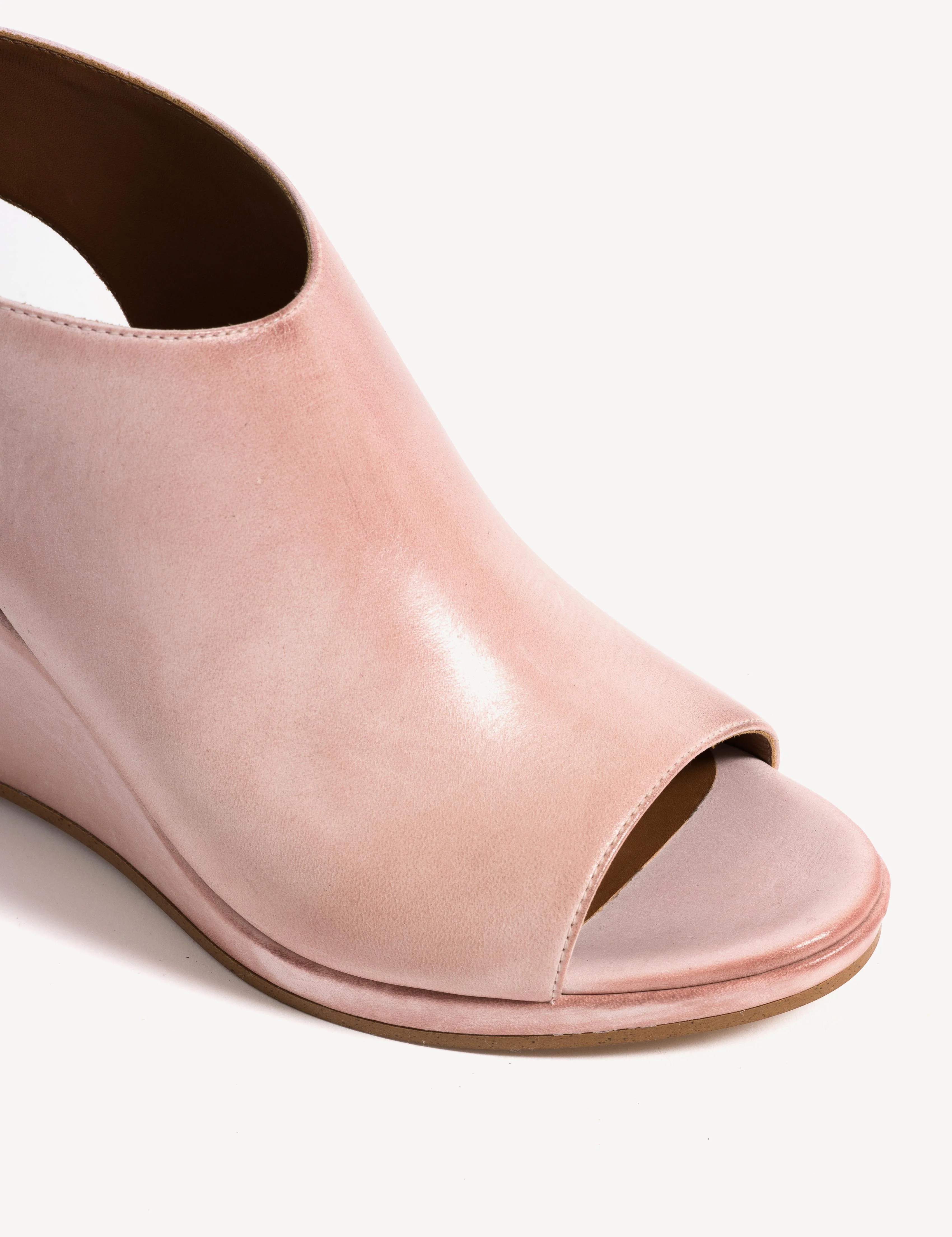 Liv Wedge Sandal In Pink Escovado Leather - Image 6