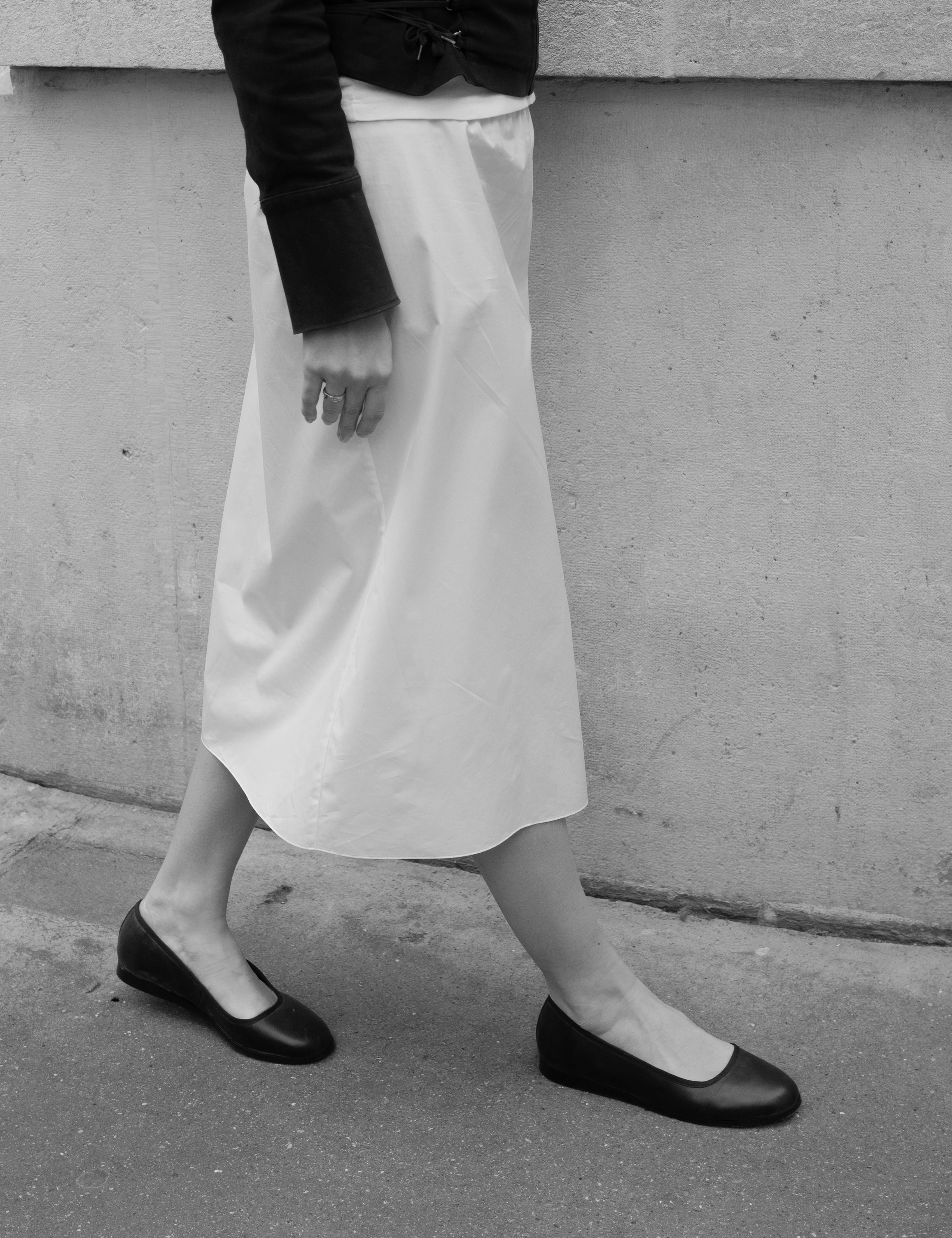 Mari Flats In Dark Tan Escovado Leather - Image 3