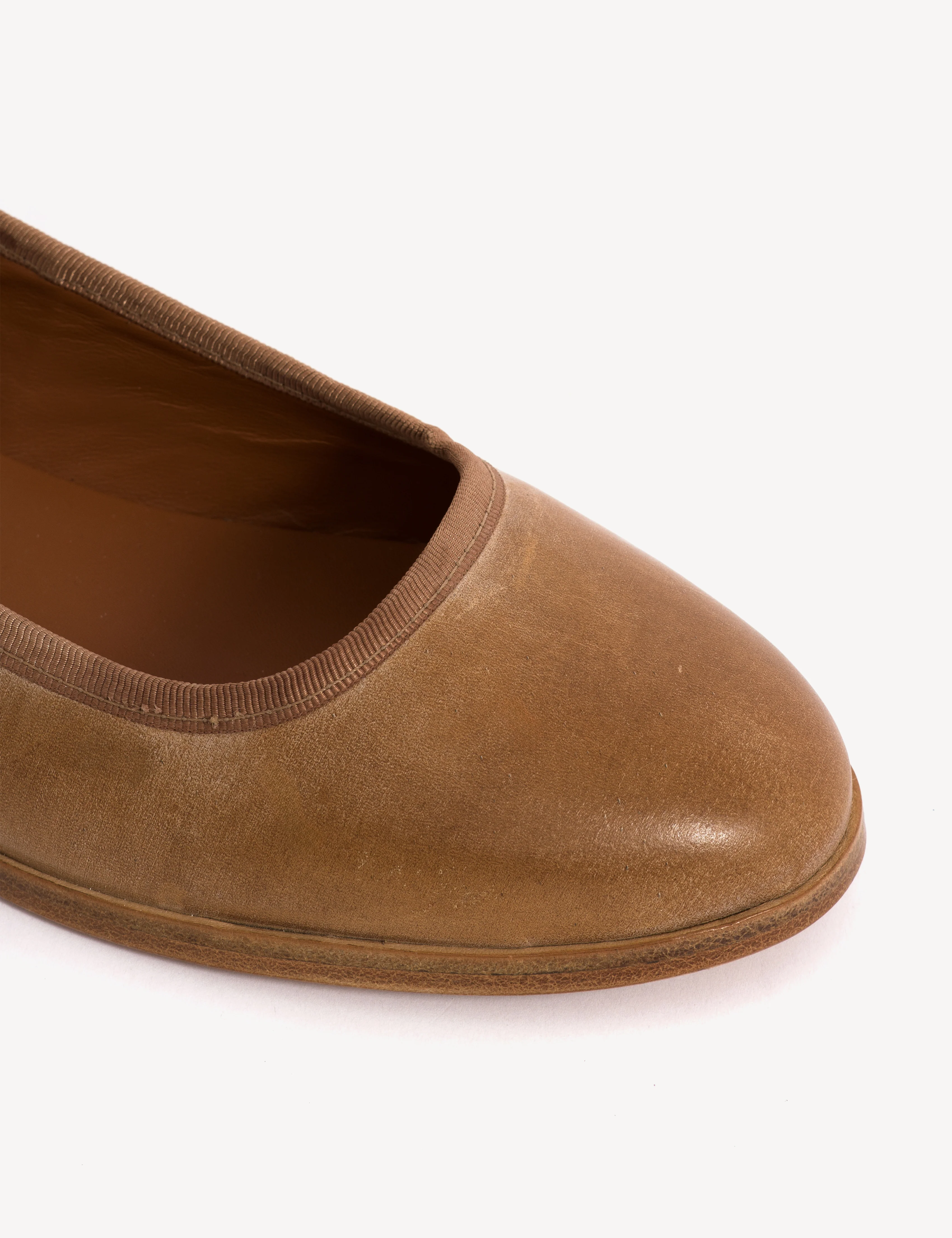 Mari Flats In Dark Tan Escovado Leather - Image 6