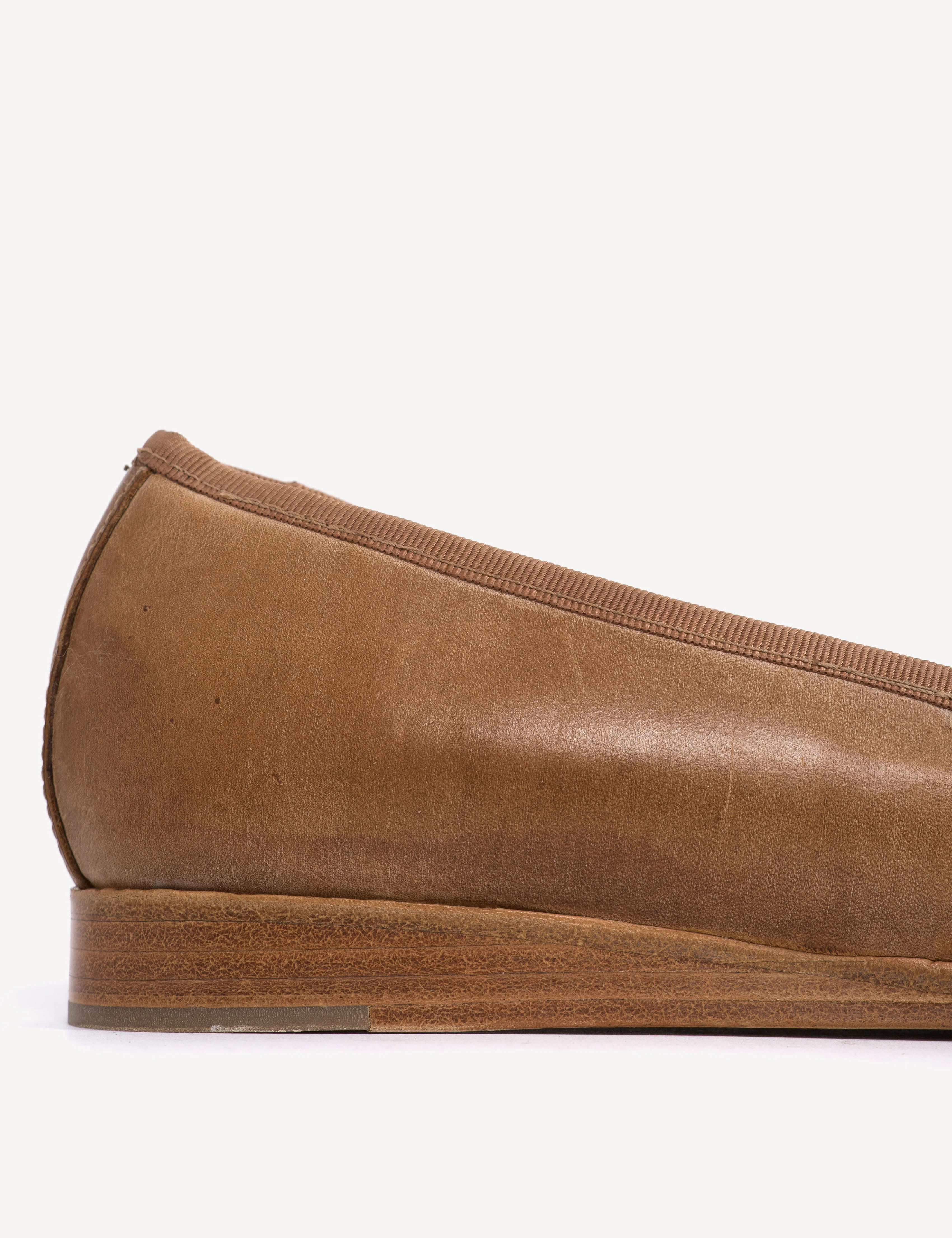 Mari Flats In Dark Tan Escovado Leather - Image 7
