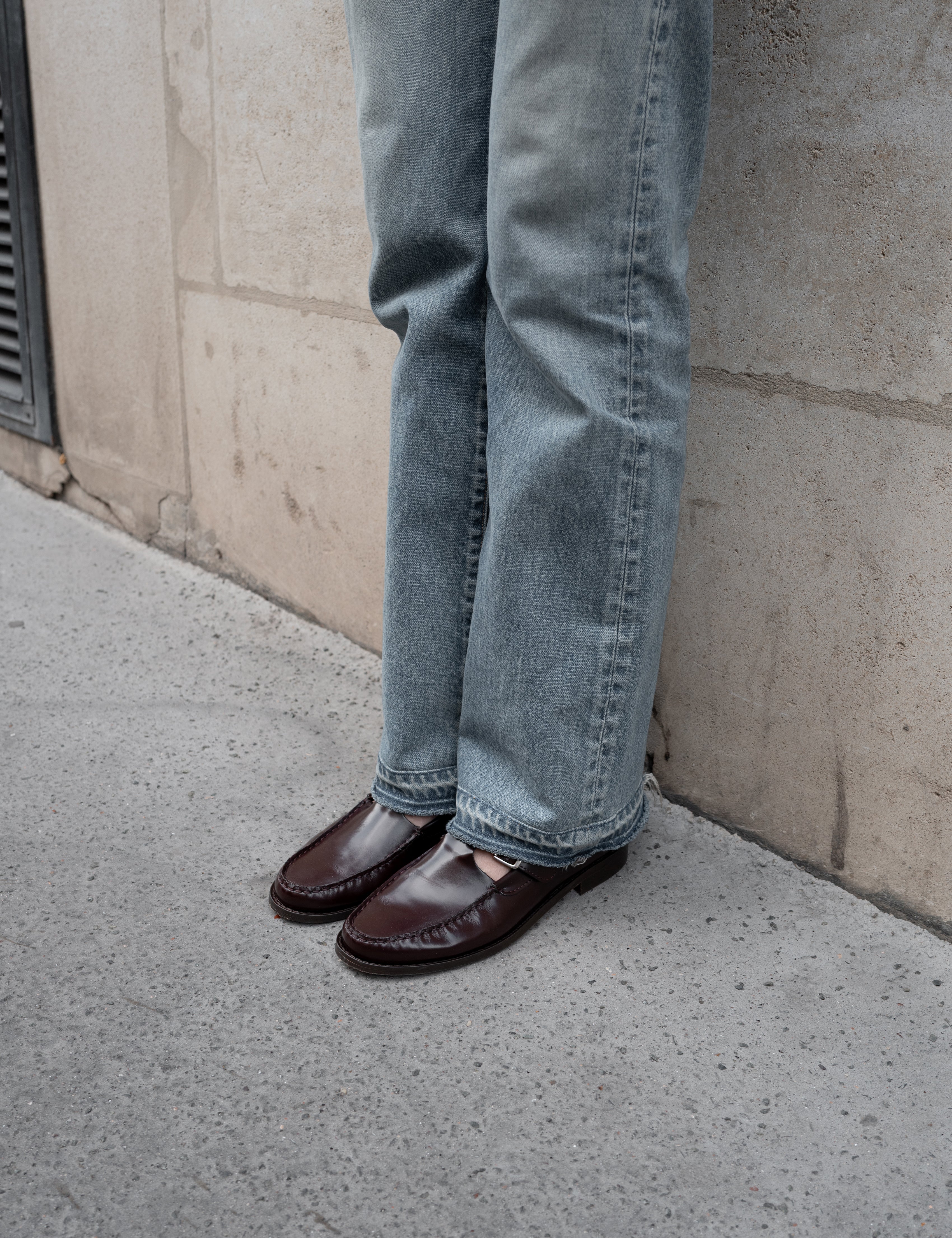 Moccasin T-Bar Loafer In Bordeaux Polido Leather - Image 3