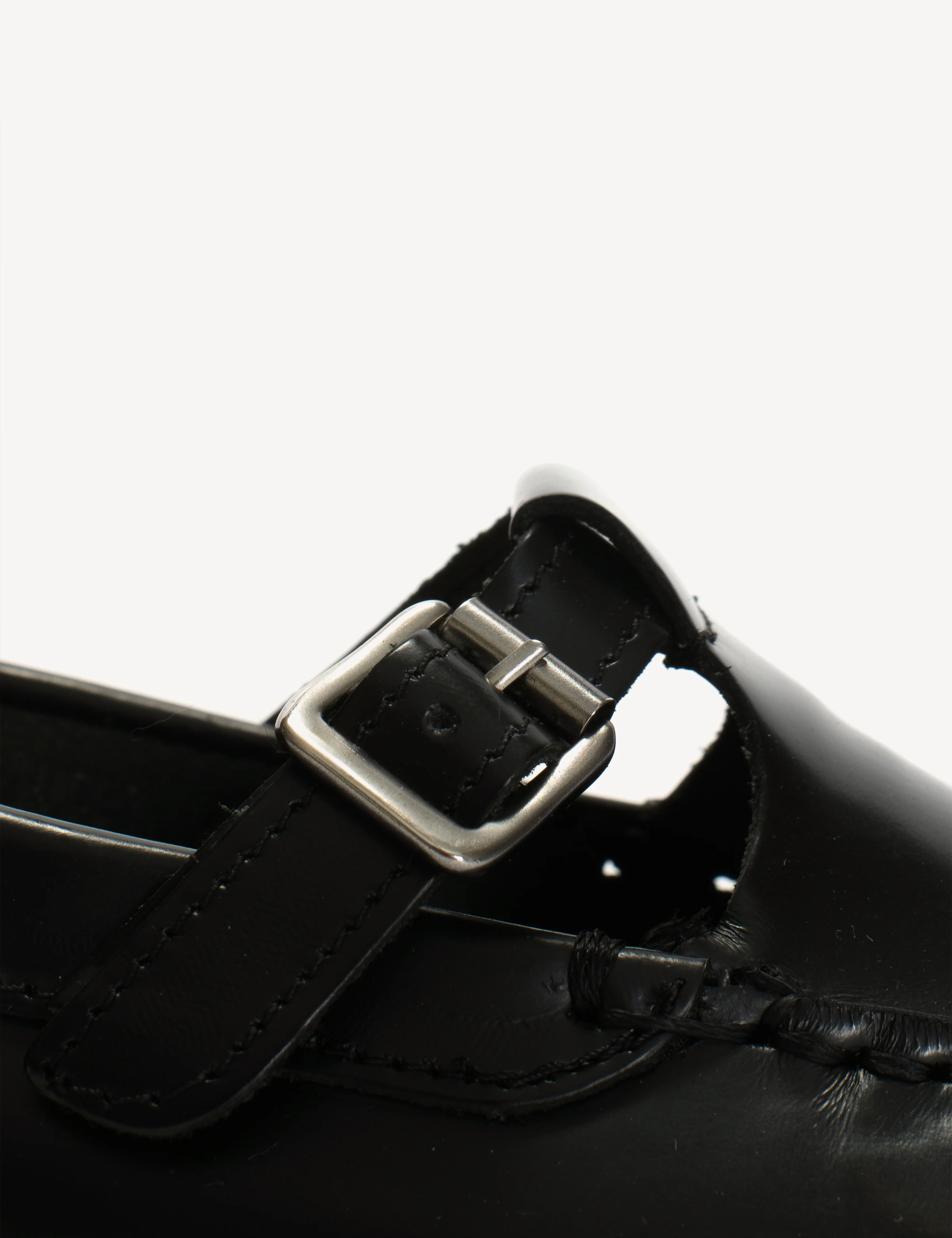 Moccasin T-Bar Loafer In Black Polido Leather - Image 8