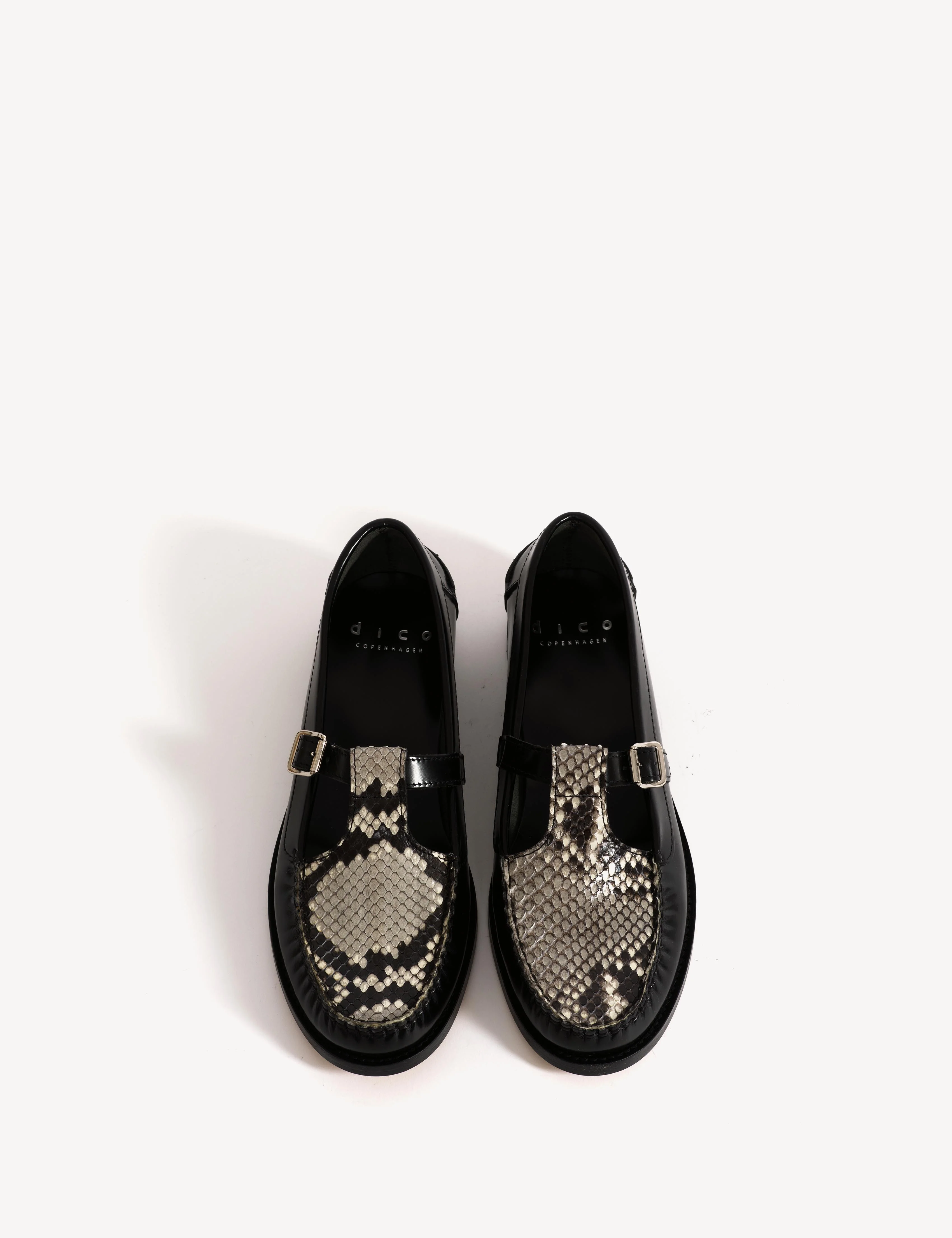 Moccasin T-Bar Loafer In Black Polido Leather And Python Skin - Image 3